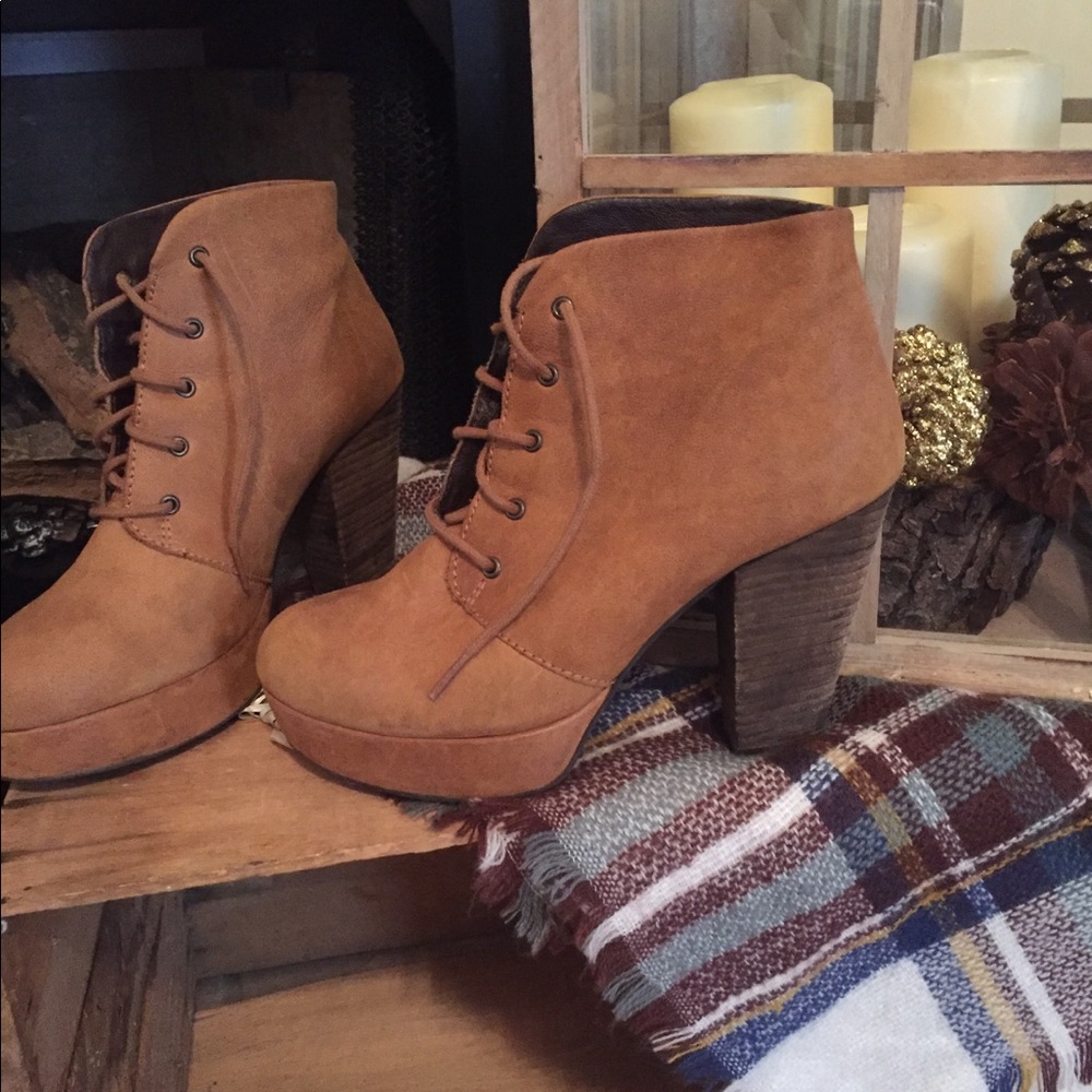 Steve Madden Raspy - Picture 2 of 5